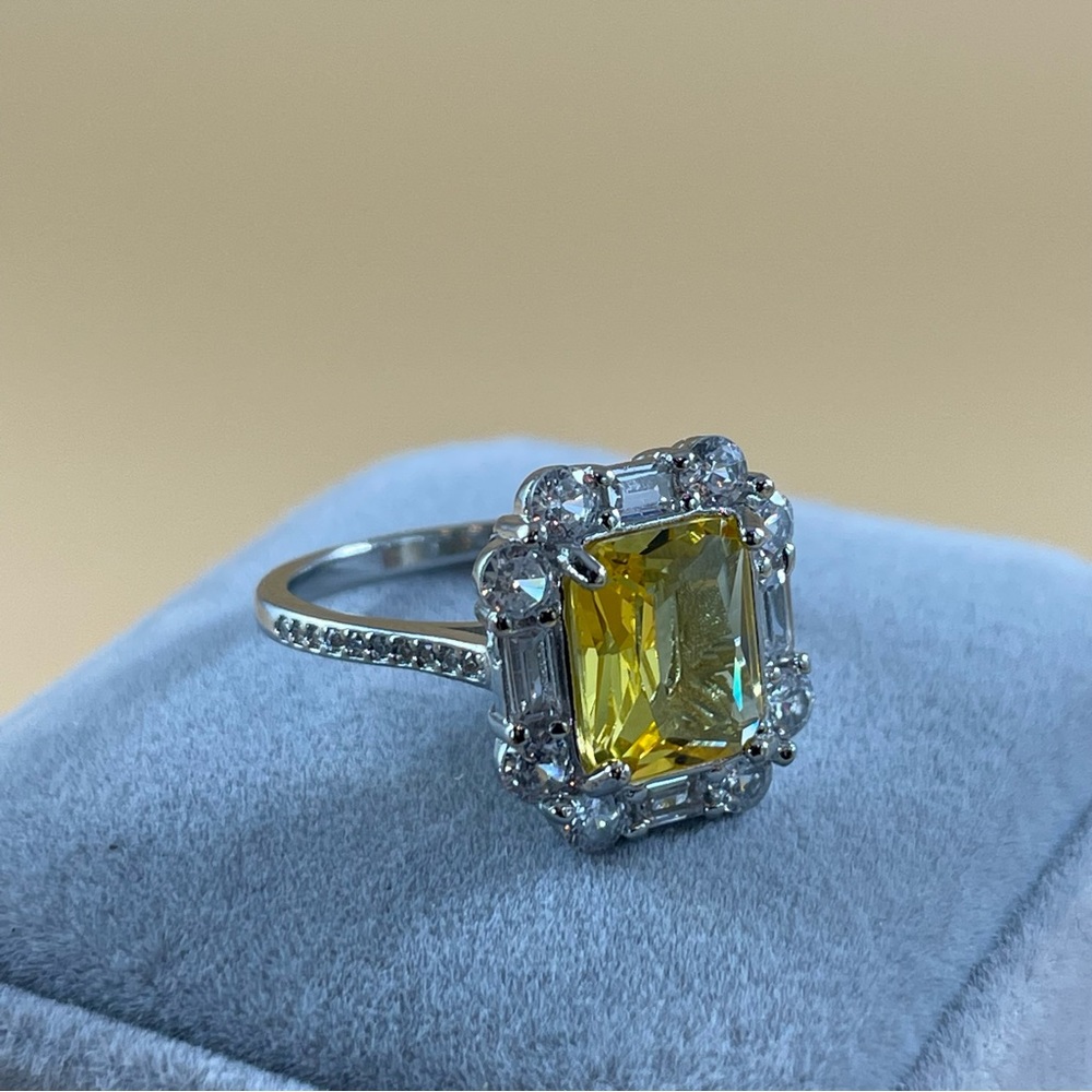 Beautiful Radiant Cut Halo Art Deco Canary Yellow Diamond CZ Silver Plated Ring